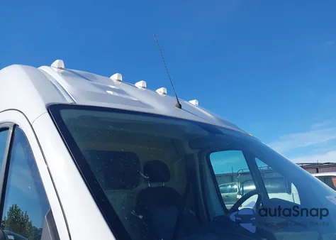 2016 Ram Promaster 1500 z USA, uszkodzony, nr VIN 3C6TRVBG4GE102131